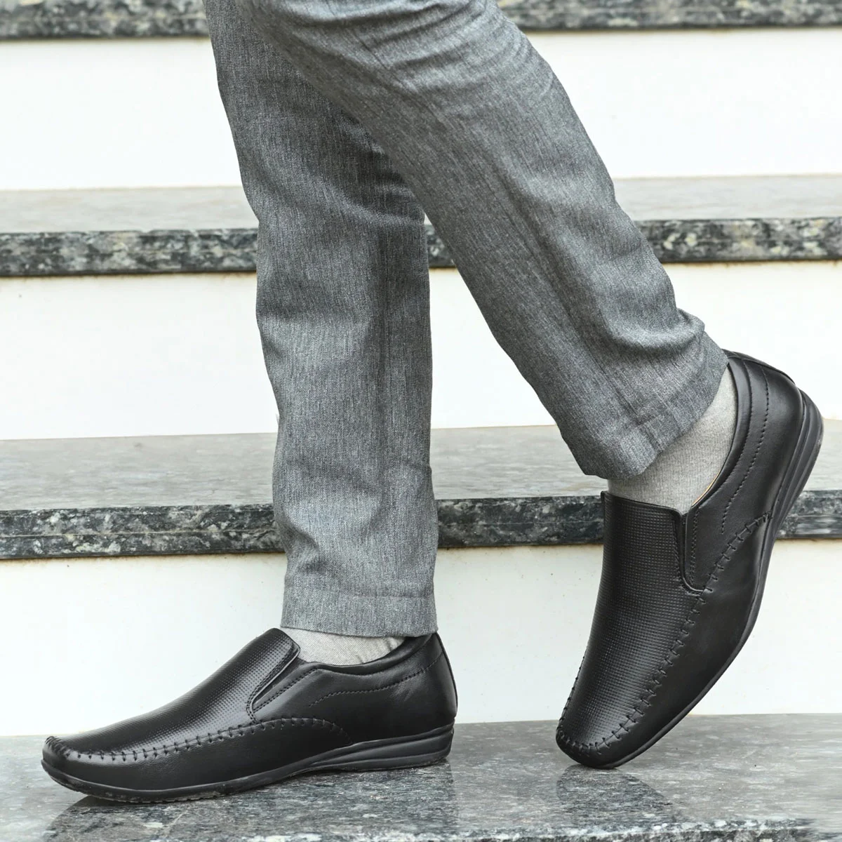 Jon Marker Leather Formal Moccasin Shoes - A7003 Black - Image 3