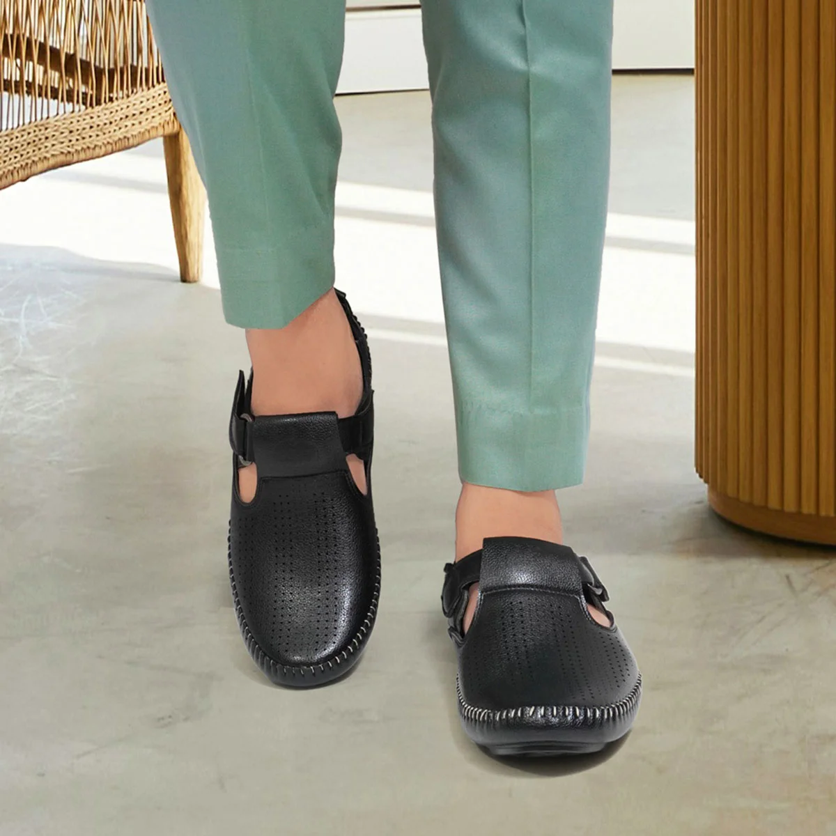 Jon Marker Roman Sandal - A1001 Black - Image 6